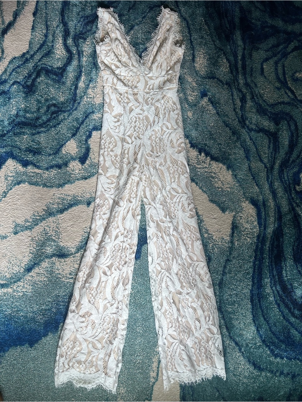 Lulu's Ivory Lace V-Neck Wide-Leg Jumpsuit